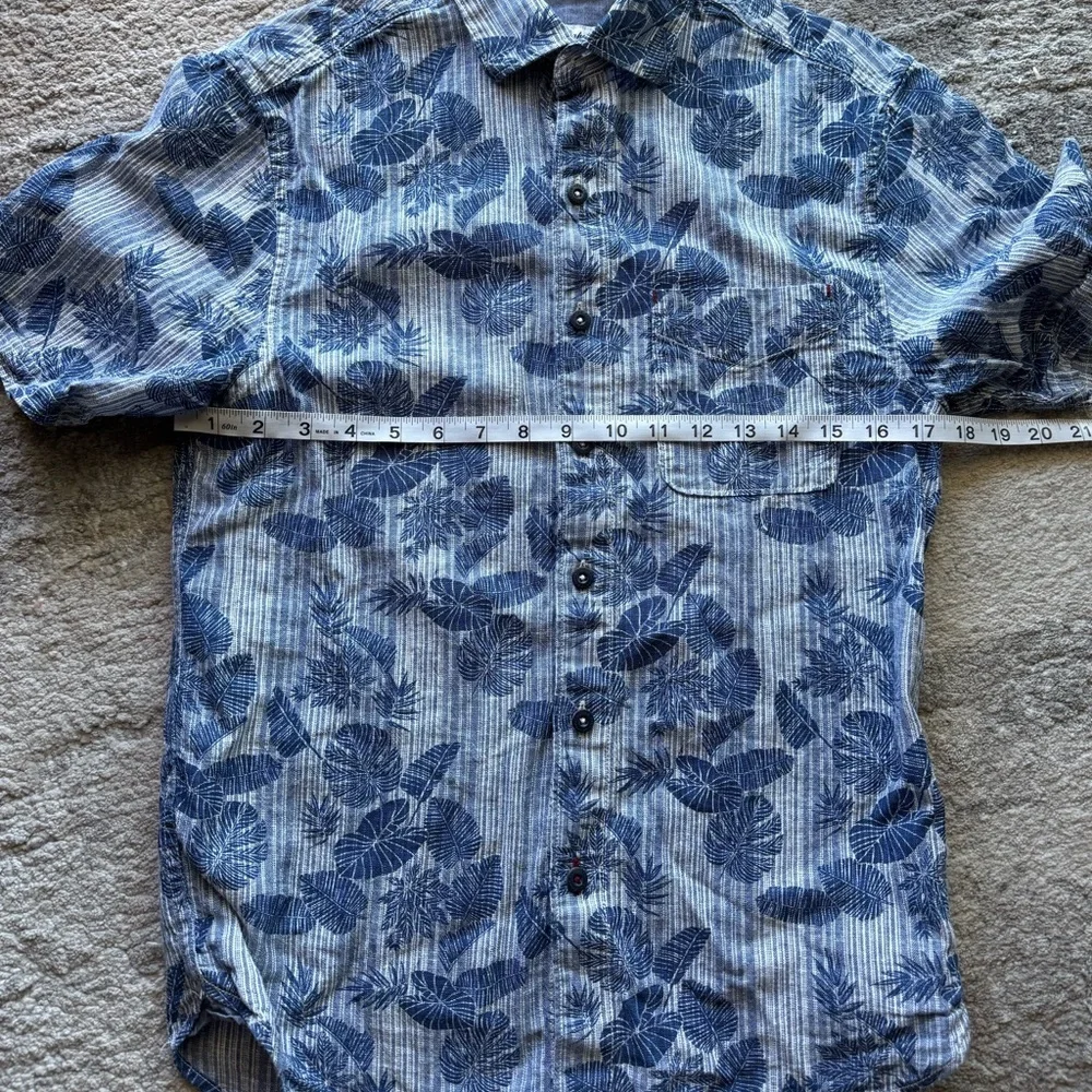 Tommy Bahama blue hawaiian
